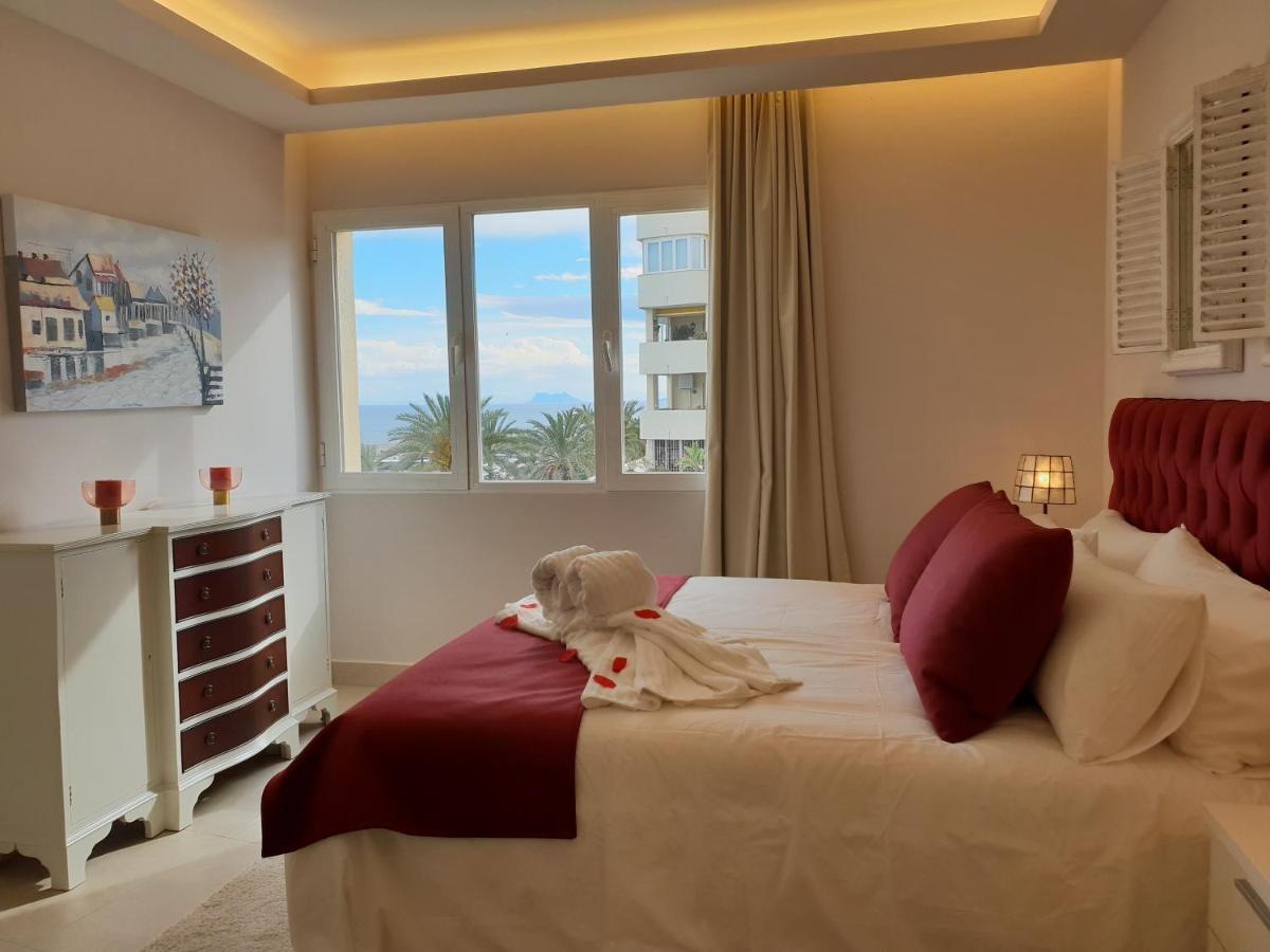 Fantastic Apartment In Front Of The Sea & Marina Estepona Exteriör bild