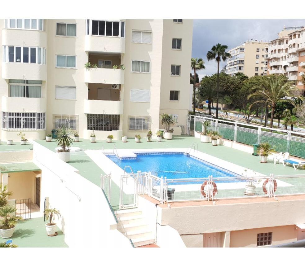 Fantastic Apartment In Front Of The Sea & Marina Estepona Exteriör bild